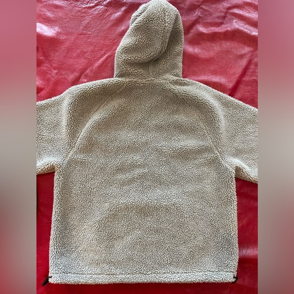 Fear of God Essentials hoodie. - Picture 4 of 5